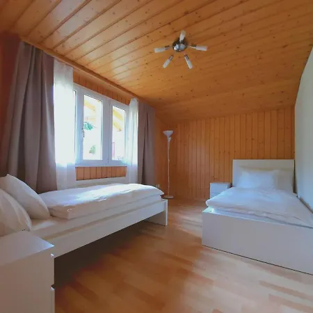 Chalet Thunersee View * Spiez