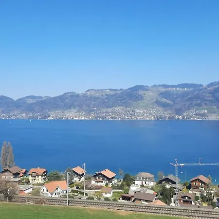 Chalet Thunersee View * Spiez