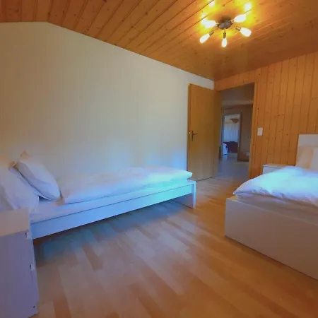 Chalet Thunersee View * Spiez